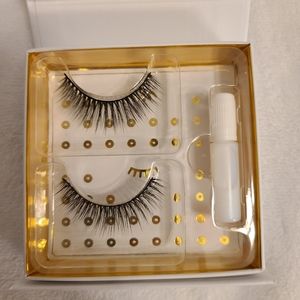 *Battington Beauty* Monroe Lash
